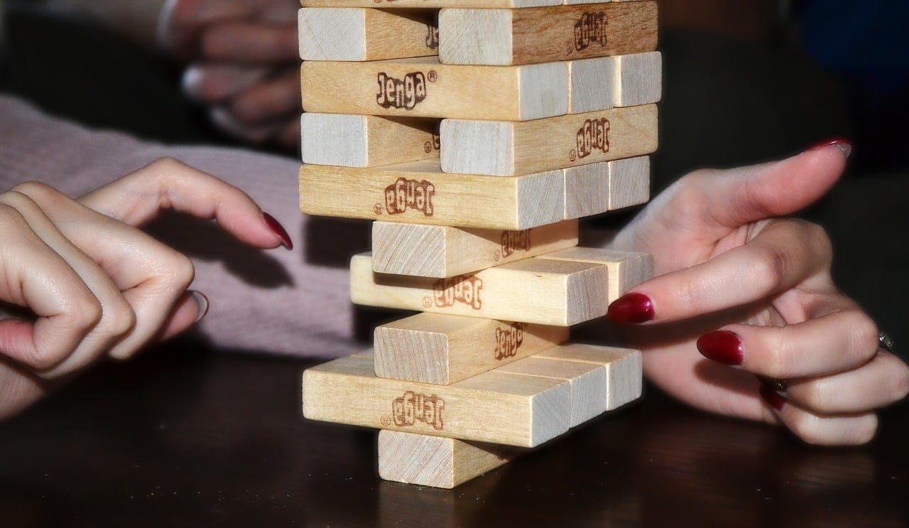 jenga-1941500_1280-pixabay